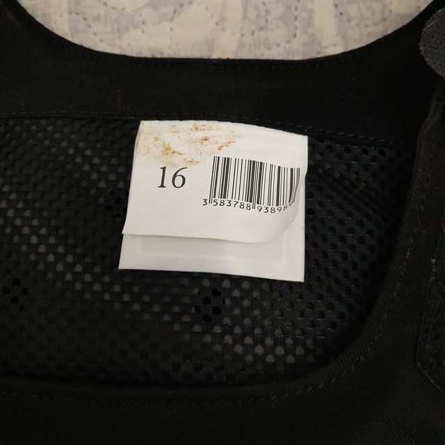 Chaleco para montar a Caballo, rigido y protector.