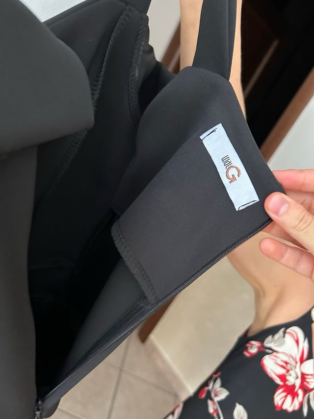 Vestito nero a tubino