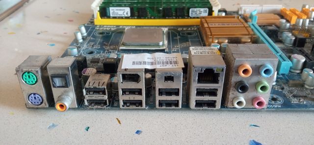 Placa base+micro+RAM