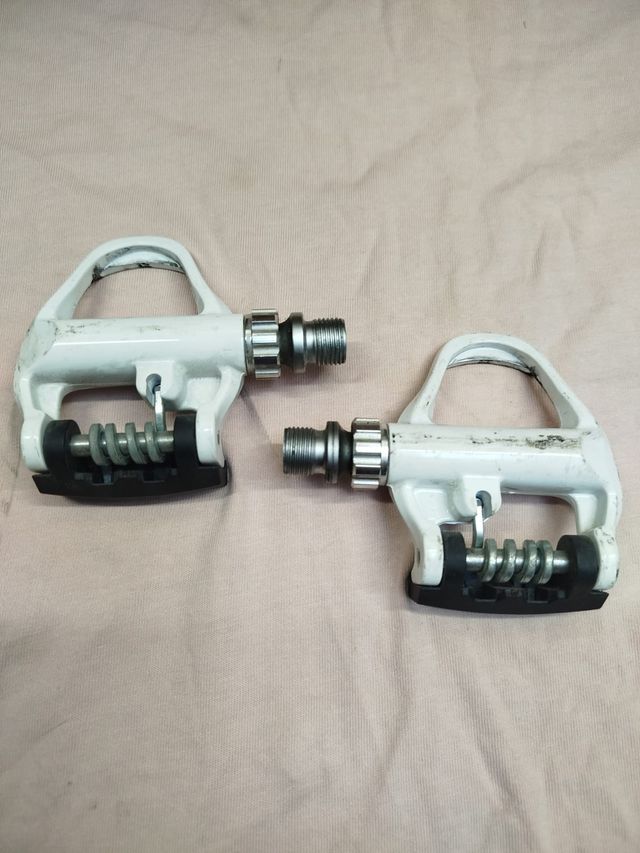 Pedales automáticos ciclismo