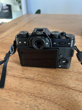 X-T20 with lens XF 18-55