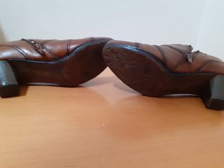 Zapatos botines zuekos piel tacones n°37