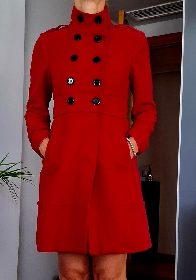 Abrigo rojo
