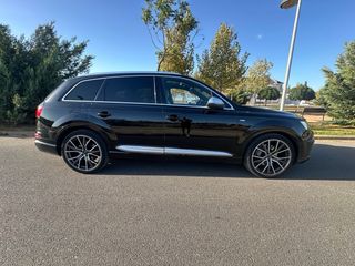 Audi Q7 2016