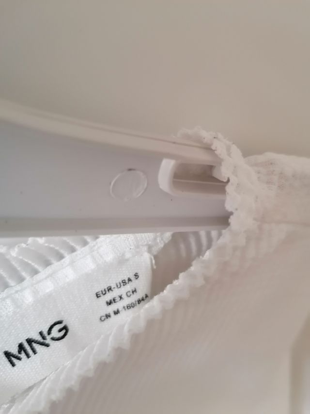 Camiseta blanca Mango