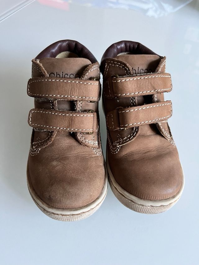 Scarpe Chicco bimbo tagl. 22