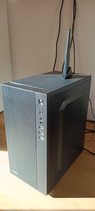 ordenador sobremasa i5-13500 32GB DDR4 1TB WiFi BT