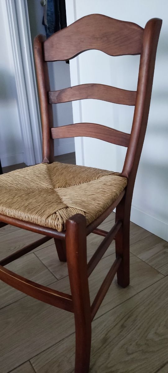 Sillas de madera