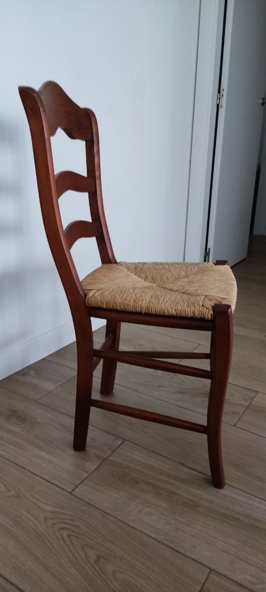 Sillas de madera