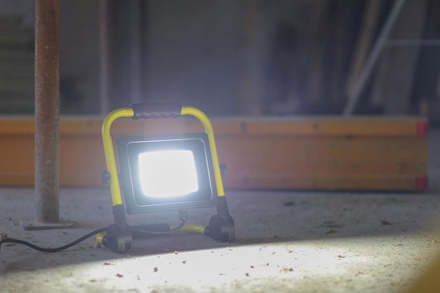 KERBL Proiettore da Cantiere LED 70W Impermeabile