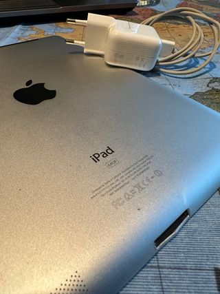 iPad 2 Wifi + 3G 64 GB