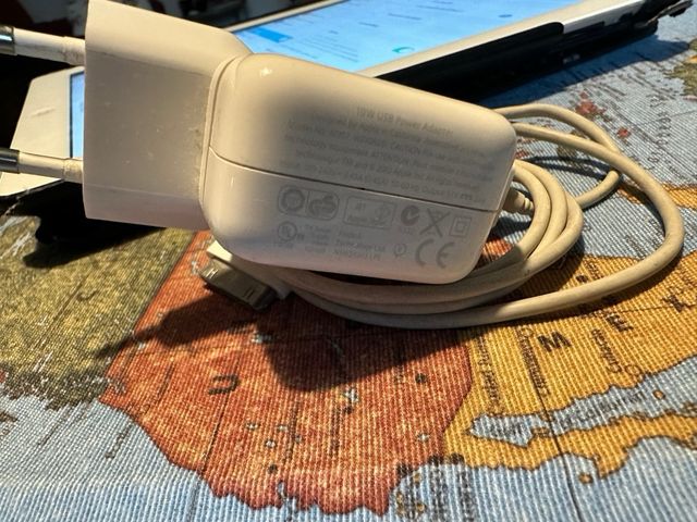 iPad 2 Wifi + 3G 64 GB