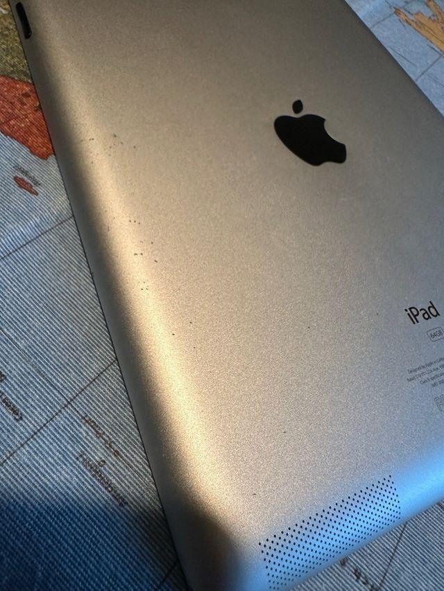 iPad 2 Wifi + 3G 64 GB