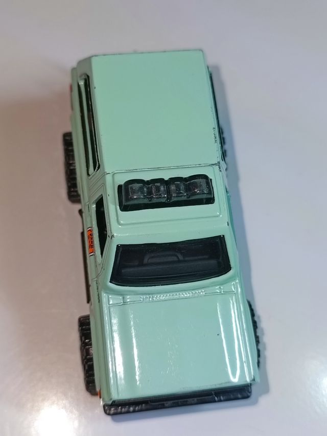 CHEVY BLAZER 4X4 1/64 MATCHBOX