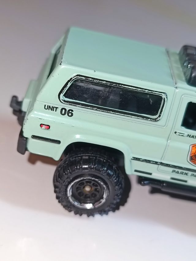 CHEVY BLAZER 4X4 1/64 MATCHBOX