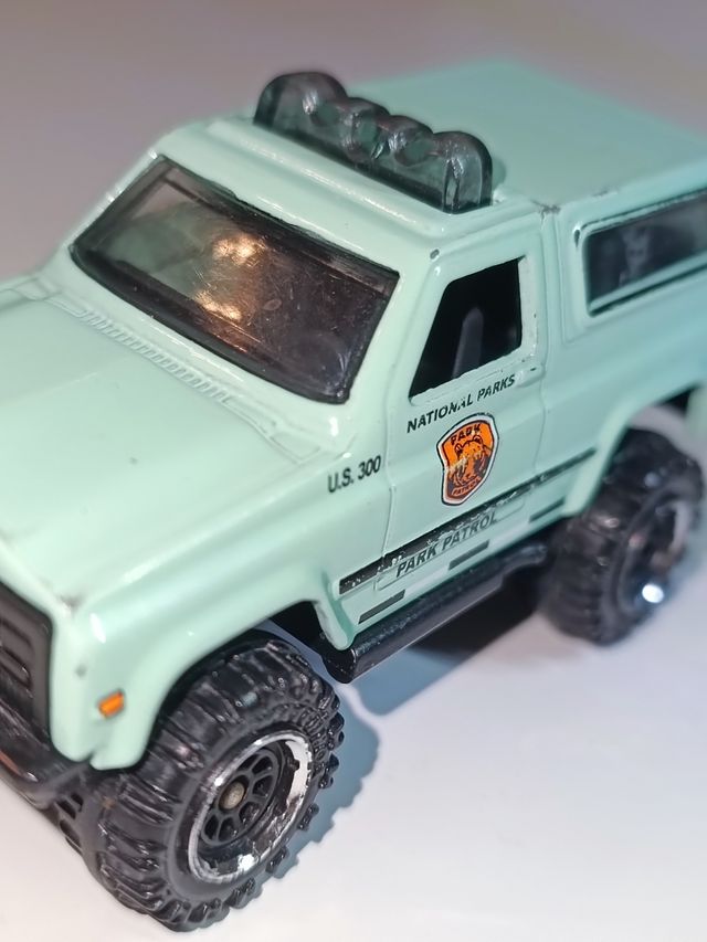 CHEVY BLAZER 4X4 1/64 MATCHBOX