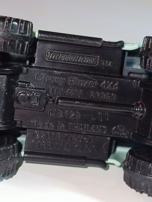 CHEVY BLAZER 4X4 1/64 MATCHBOX