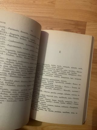 Diccionario de sinónimos de la lengua castellana