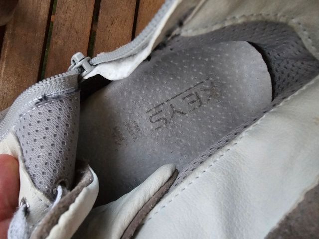 Scarpe KEYS scamosciate grigio