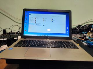 Asus