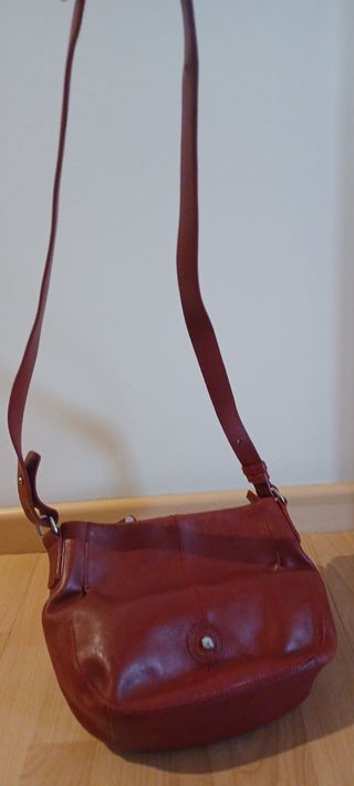 Bolso pequeño rojo