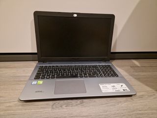 Asus K541UJ-GQ125T Intel Core i7/8GB/1TB 15"