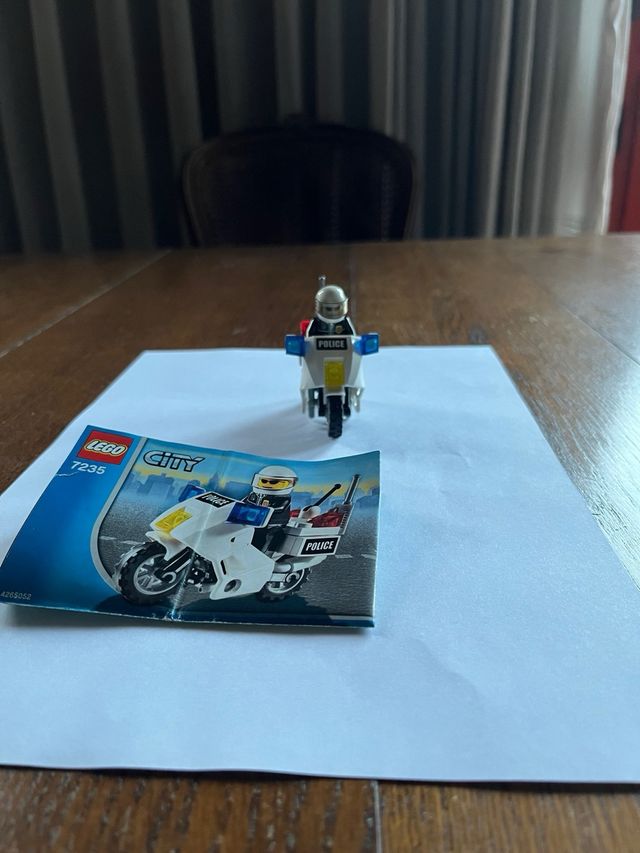Lego city 7235 moto de policía