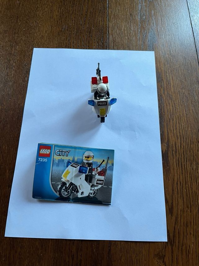 Lego city 7235 moto de policía