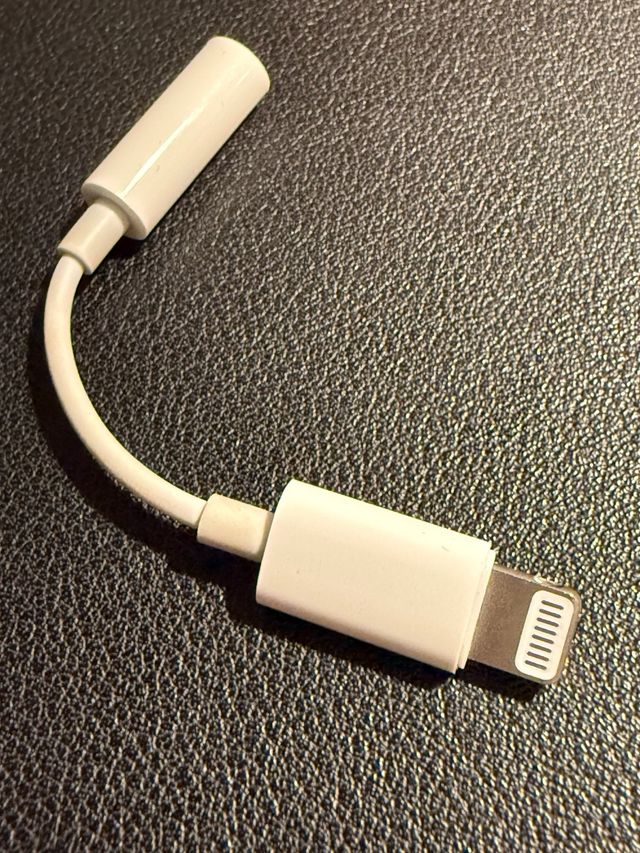 Apple adattatore a jack cuffie