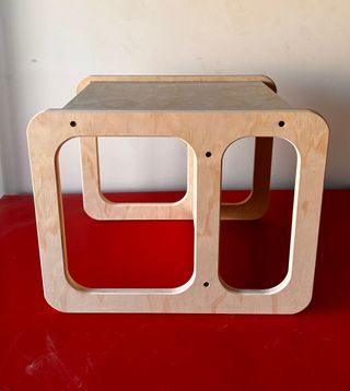 Silla, pequeña Montessori infantil tres en uno