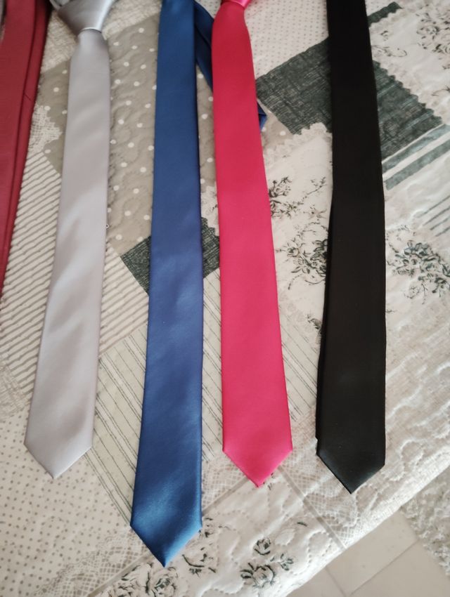 Corbatas de raso sin estrenar 