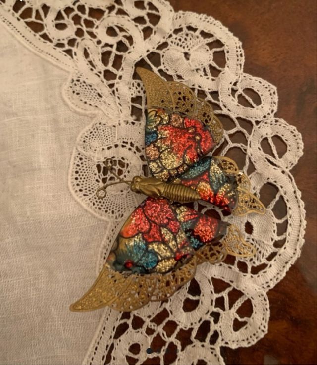 Spilla a forma di farfalla vintage anni 80