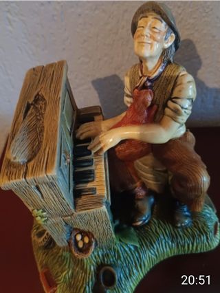 Figura ceramica