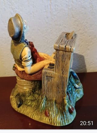 Figura ceramica