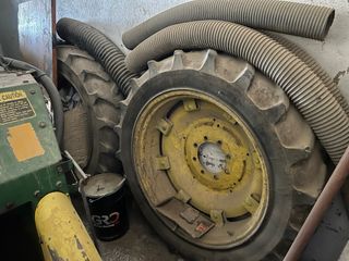 Michelin 12.4R 36 (ruedas estrechas)