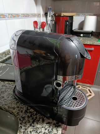 Cafetera cápsulas digrato