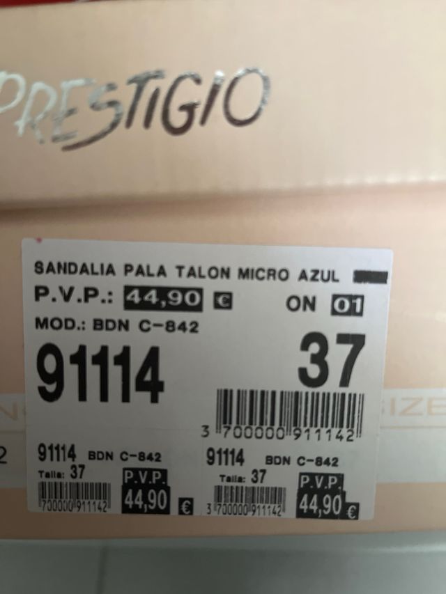 Sandalias de fiesta azul nuevas