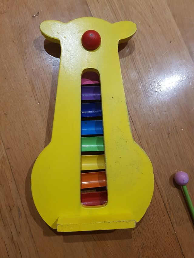 Xilófono infantil de madera