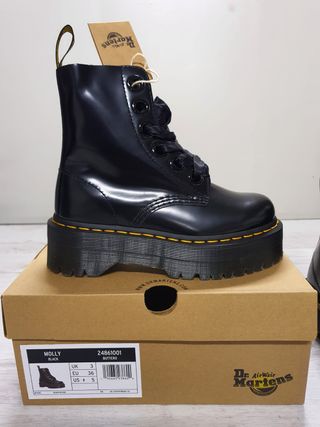 Dr. Martens Molly Black Buttero 24861001 taglia 36