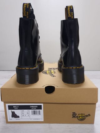Dr. Martens Molly Black Buttero 24861001 taglia 36