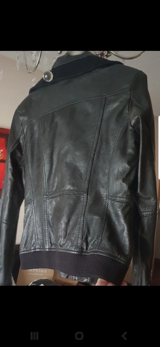 Cazadora cuero mujer