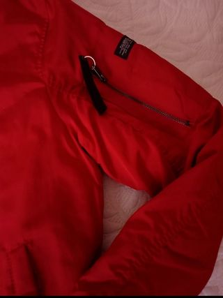 Bomber roja talla M de pull&bear