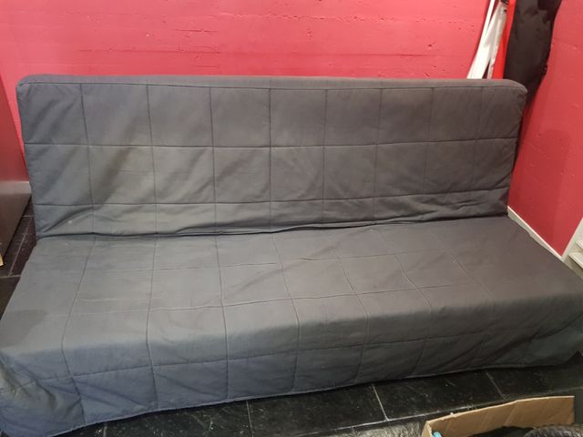 Sofá cama color gris