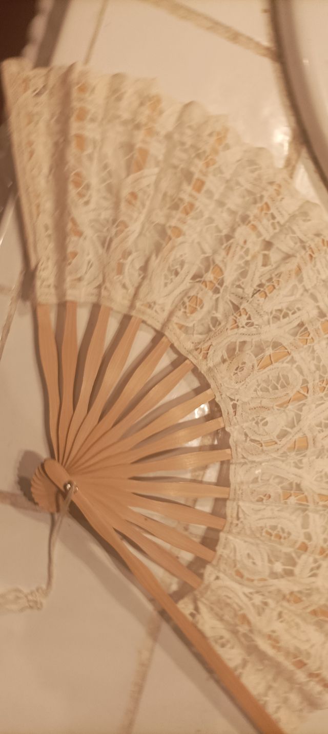 Abanico novia de encaje