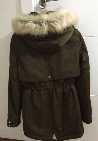 Abrigo parka chica Zara