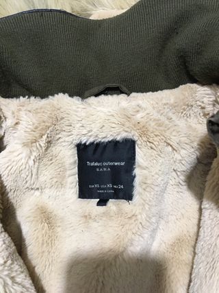Abrigo parka chica Zara