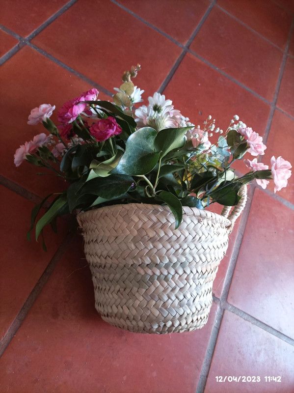 Bonitos cestos o capazos para flores, eventos