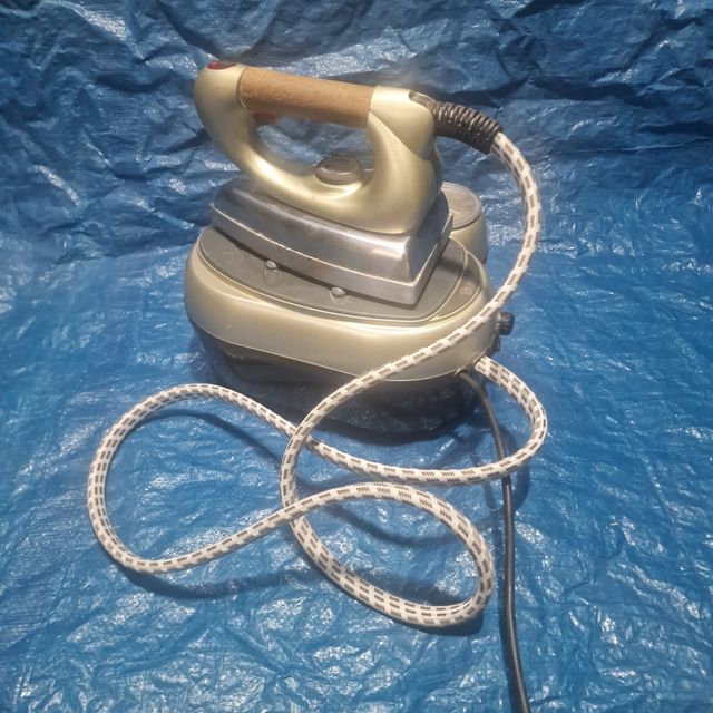 Centro planchado Polti