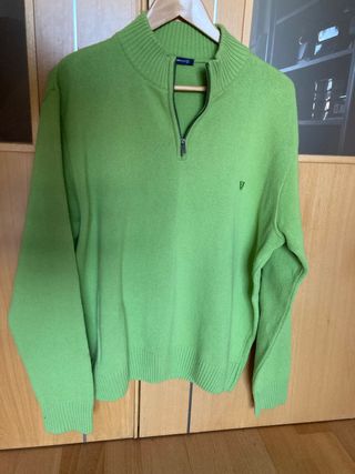 Jersey marca Caramelo impecable