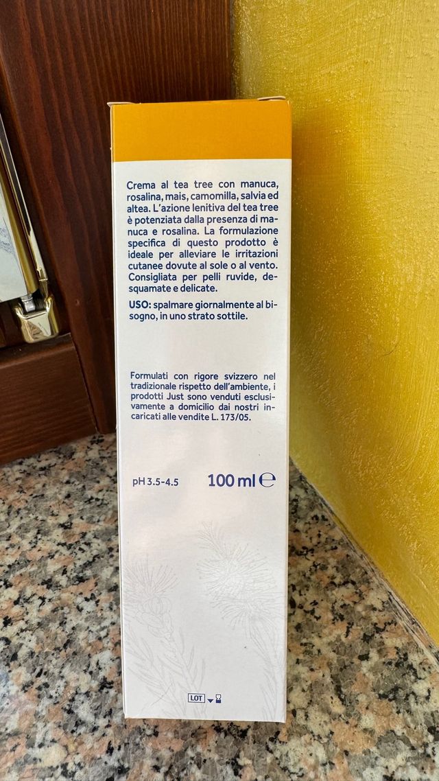 Crema Tea Tree Antimicrobica